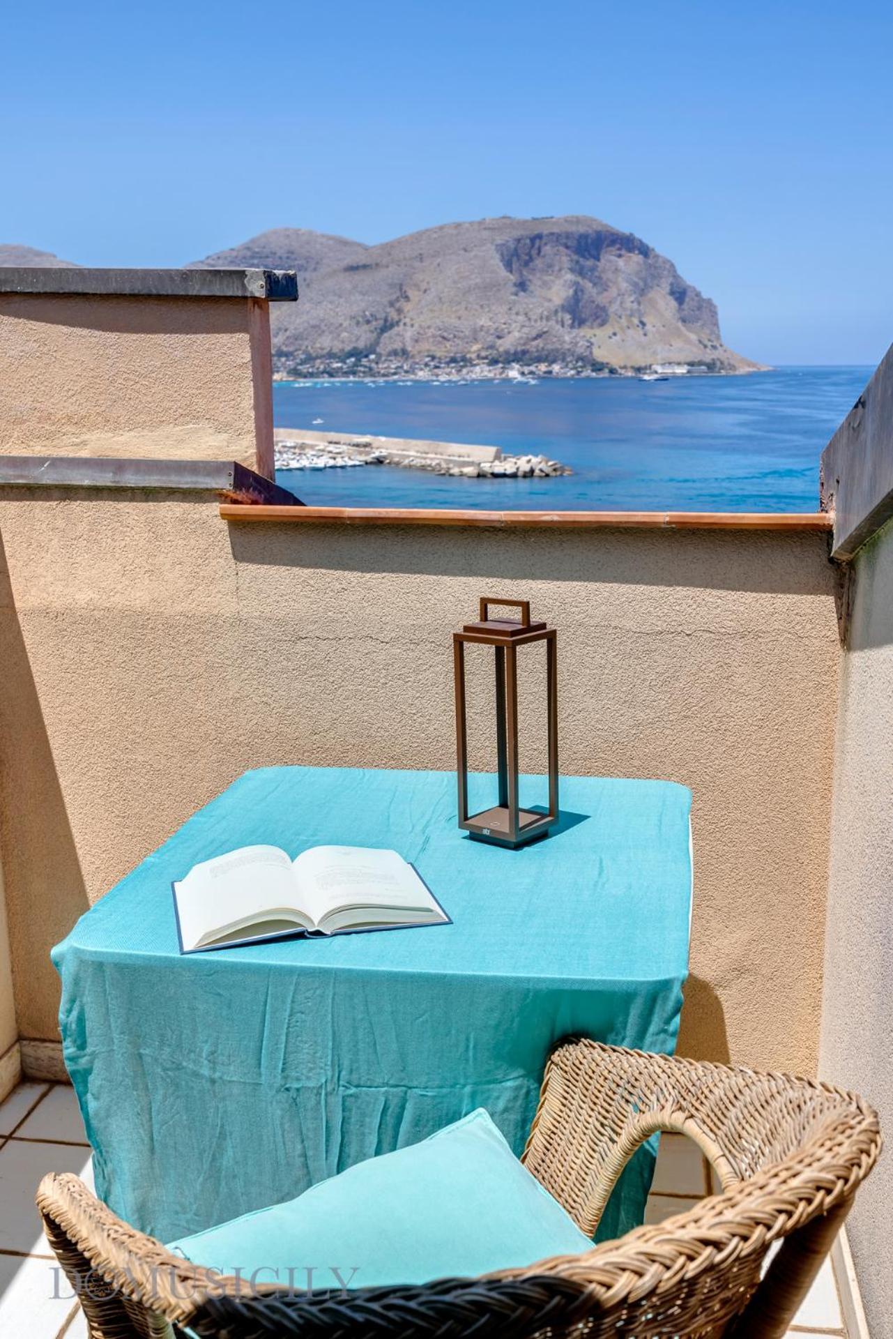 Appartamento Domus Sicily - Mondello in Terrazza Esterno foto